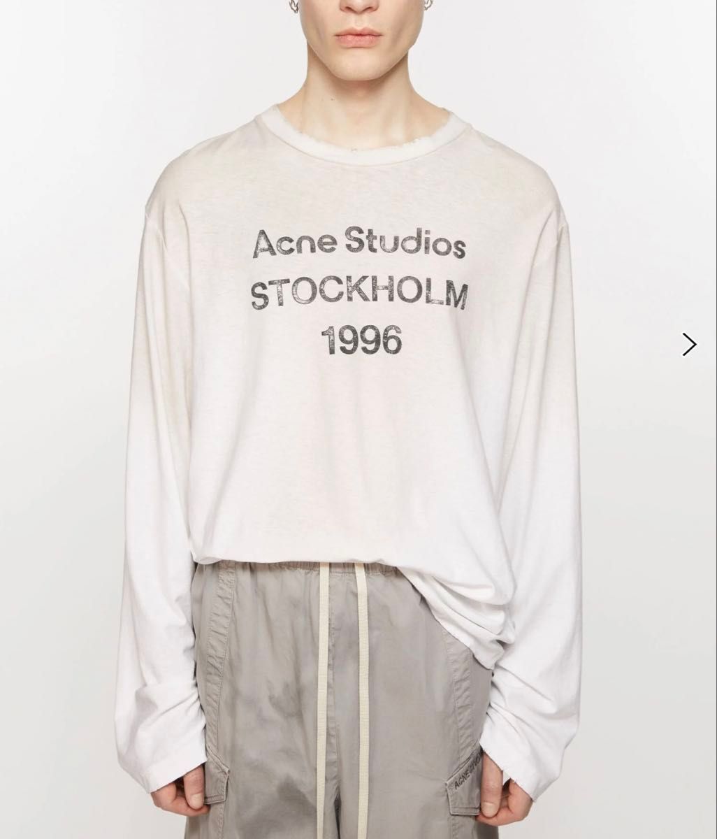 即日発送【新品】Acne Studios STOCKHOLM 1996 ロングスリーブT 即日発送【新品】Acne Studios STOCKHOLM 1996 ロングスリーブT