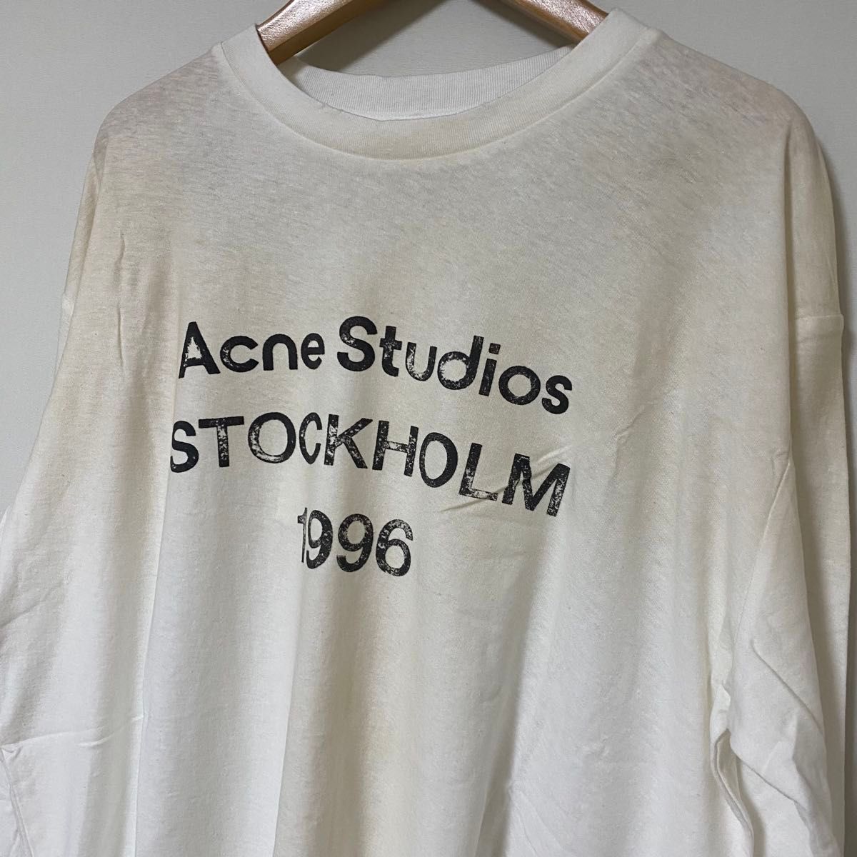 即日発送【新品】Acne Studios STOCKHOLM 1996 ロングスリーブT 即日発送【新品】Acne Studios STOCKHOLM 1996 ロングスリーブT