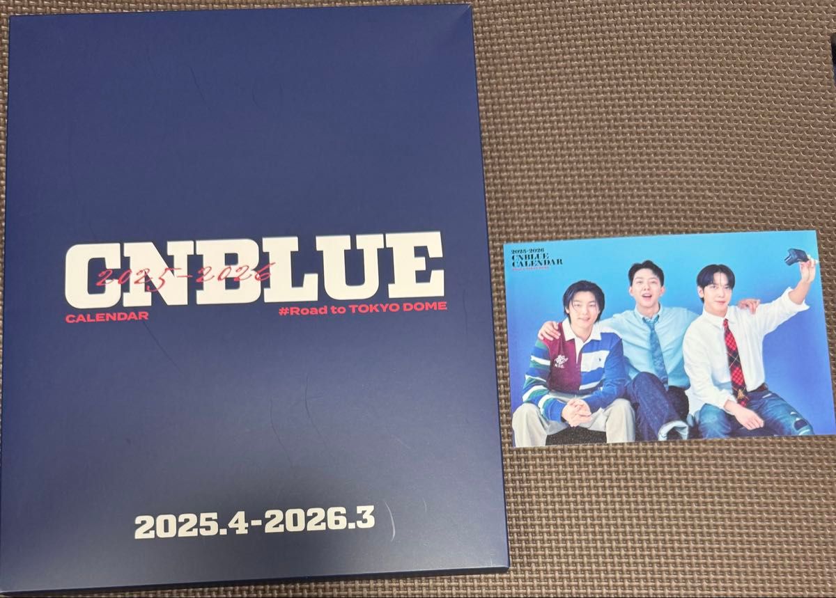 CNBLUE 2025年4月始まり 卓上カレンダー ポストカード付き CNBLUE 2025年4月始まり 卓上カレンダー ポストカード付き