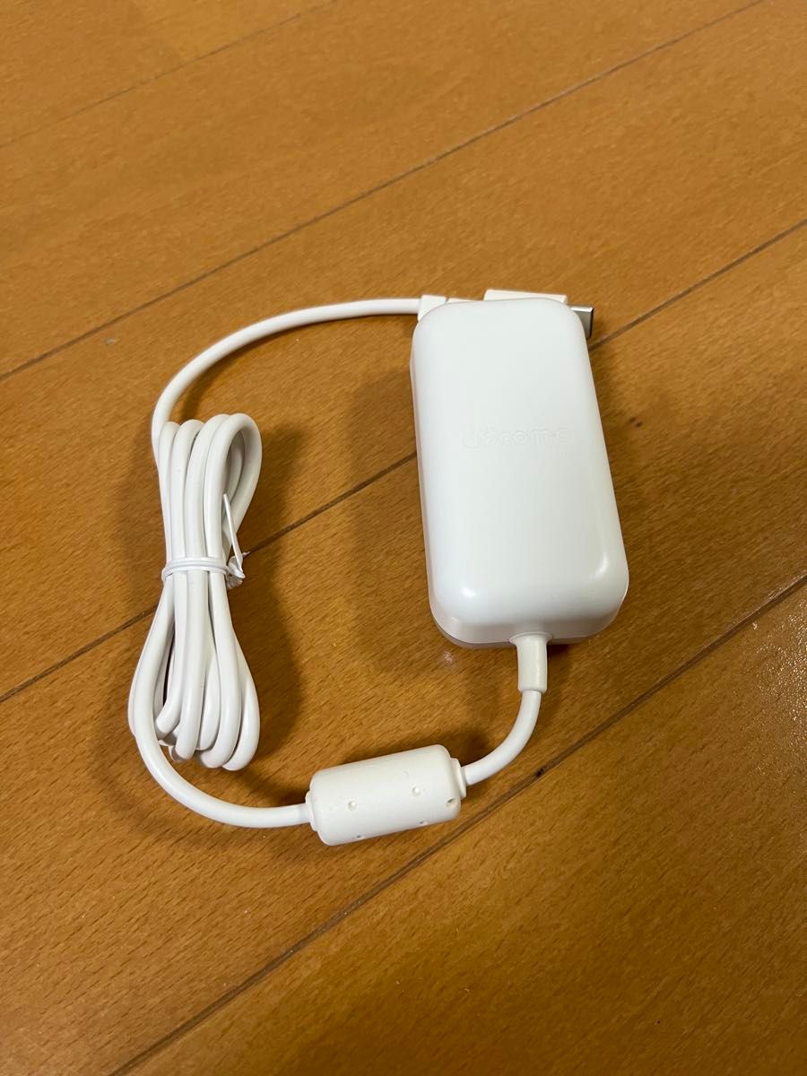 未使用 ACアダプタ 07 docomo Type-C ドコモ純正 ACアダプター 未使用 ACアダプタ 07 docomo Type-C ドコモ純正 ACアダプター