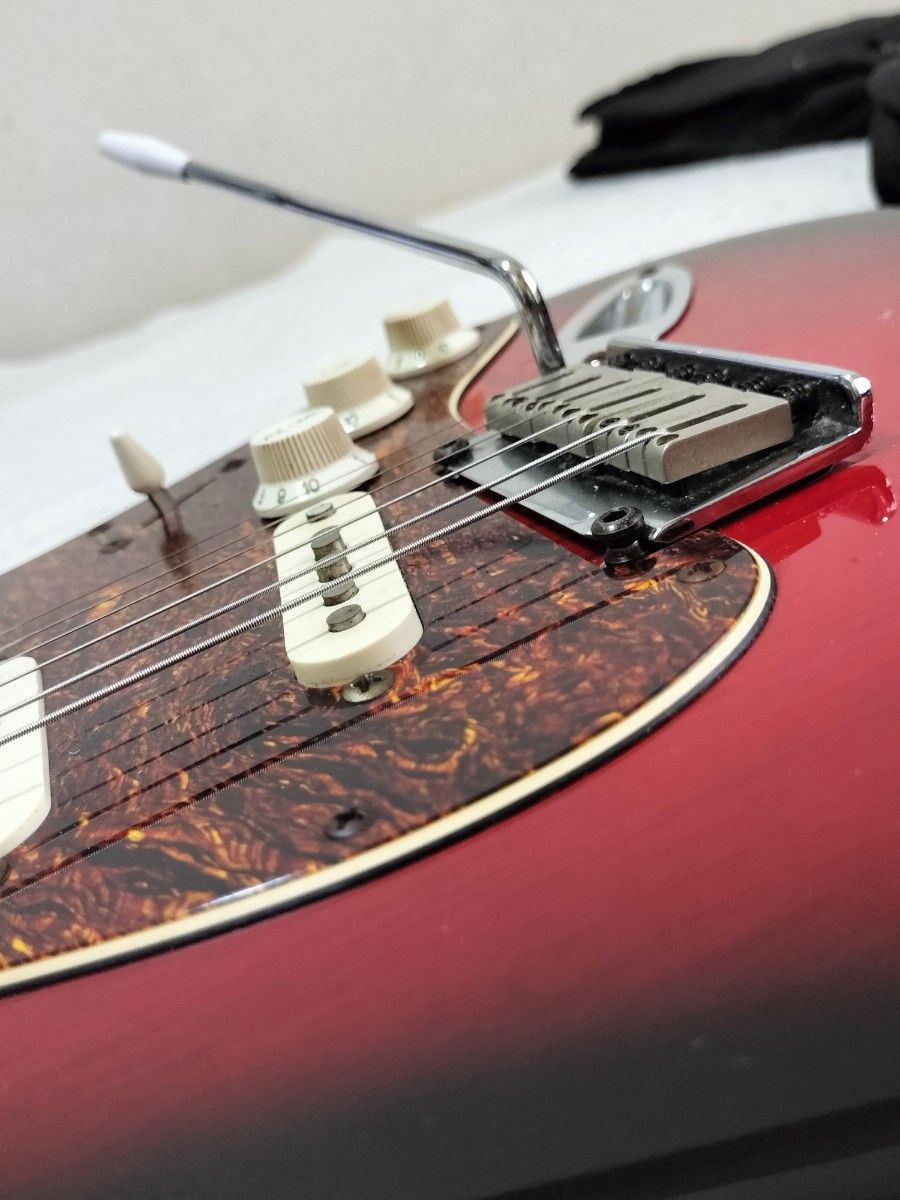 Squier スクワイヤー ストラト Standard ケース付オマケ多数 Squier スクワイヤー ストラト Standard ケース付オマケ多数
