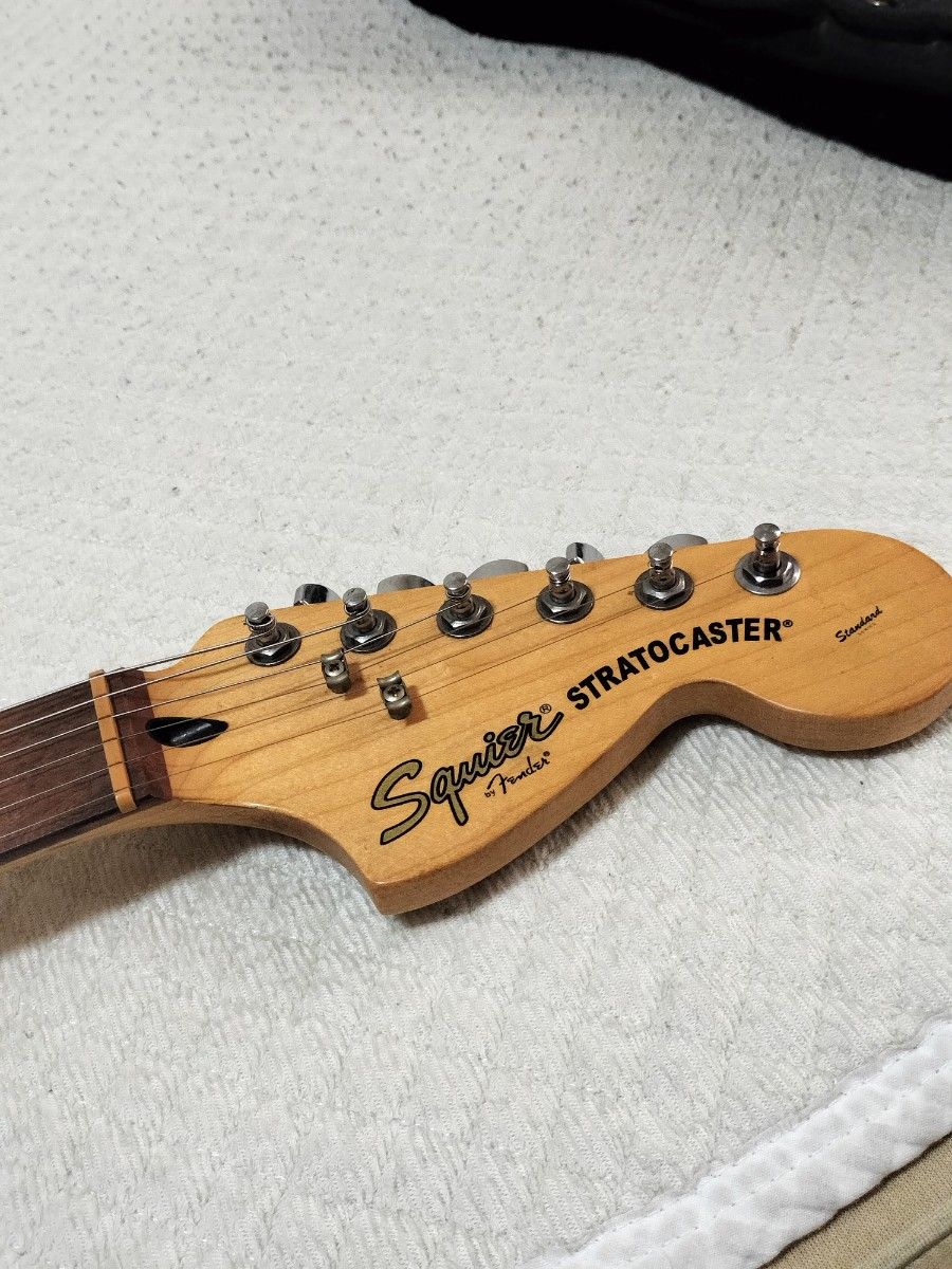 Squier スクワイヤー ストラト Standard ケース付オマケ多数 Squier スクワイヤー ストラト Standard ケース付オマケ多数