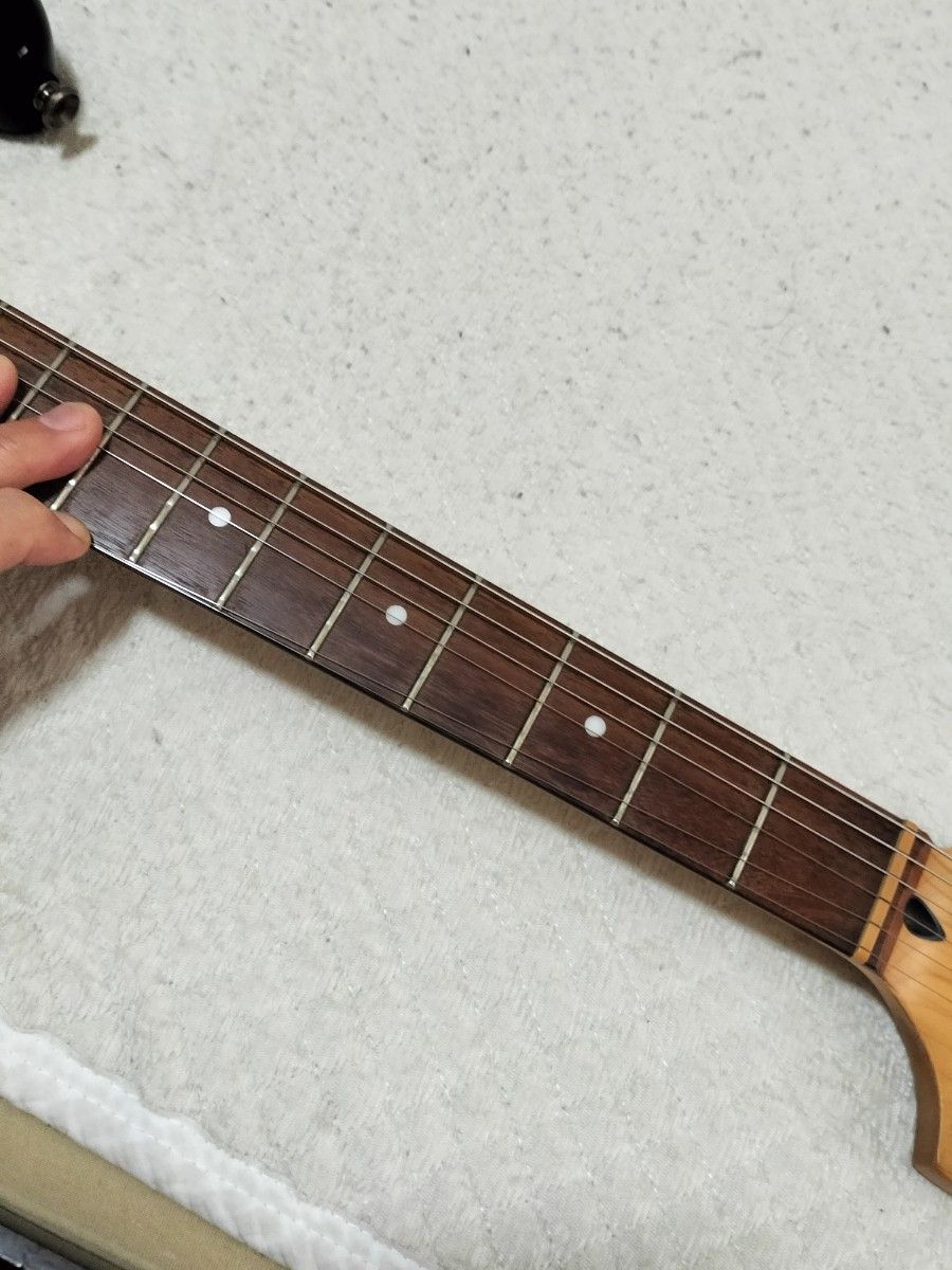 Squier スクワイヤー ストラト Standard ケース付オマケ多数 Squier スクワイヤー ストラト Standard ケース付オマケ多数
