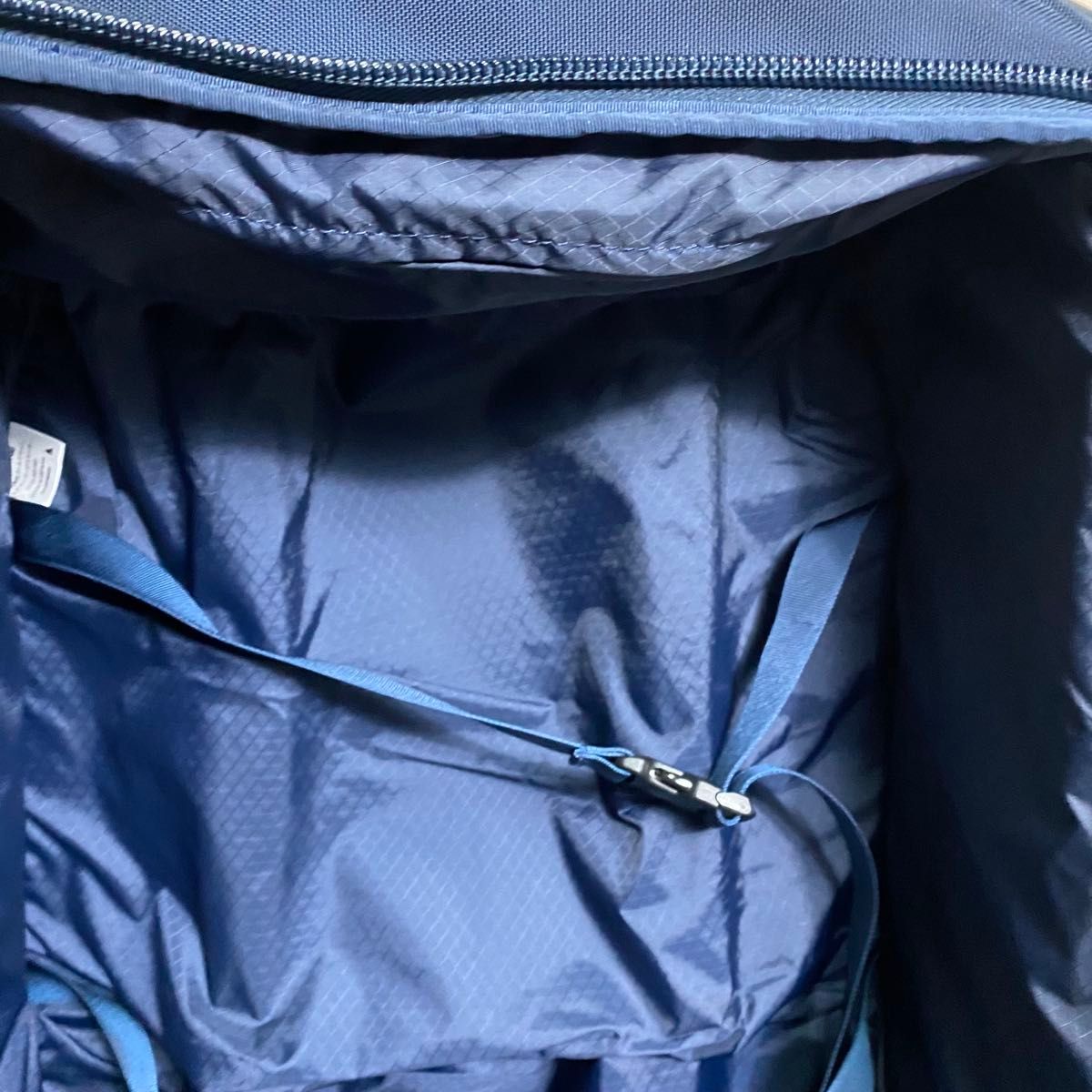 未使用級美品 ノースフェイス キャリーケース NM81700 THE NORTH 未使用級美品 ノースフェイス キャリーケース NM81700 THE NORTH