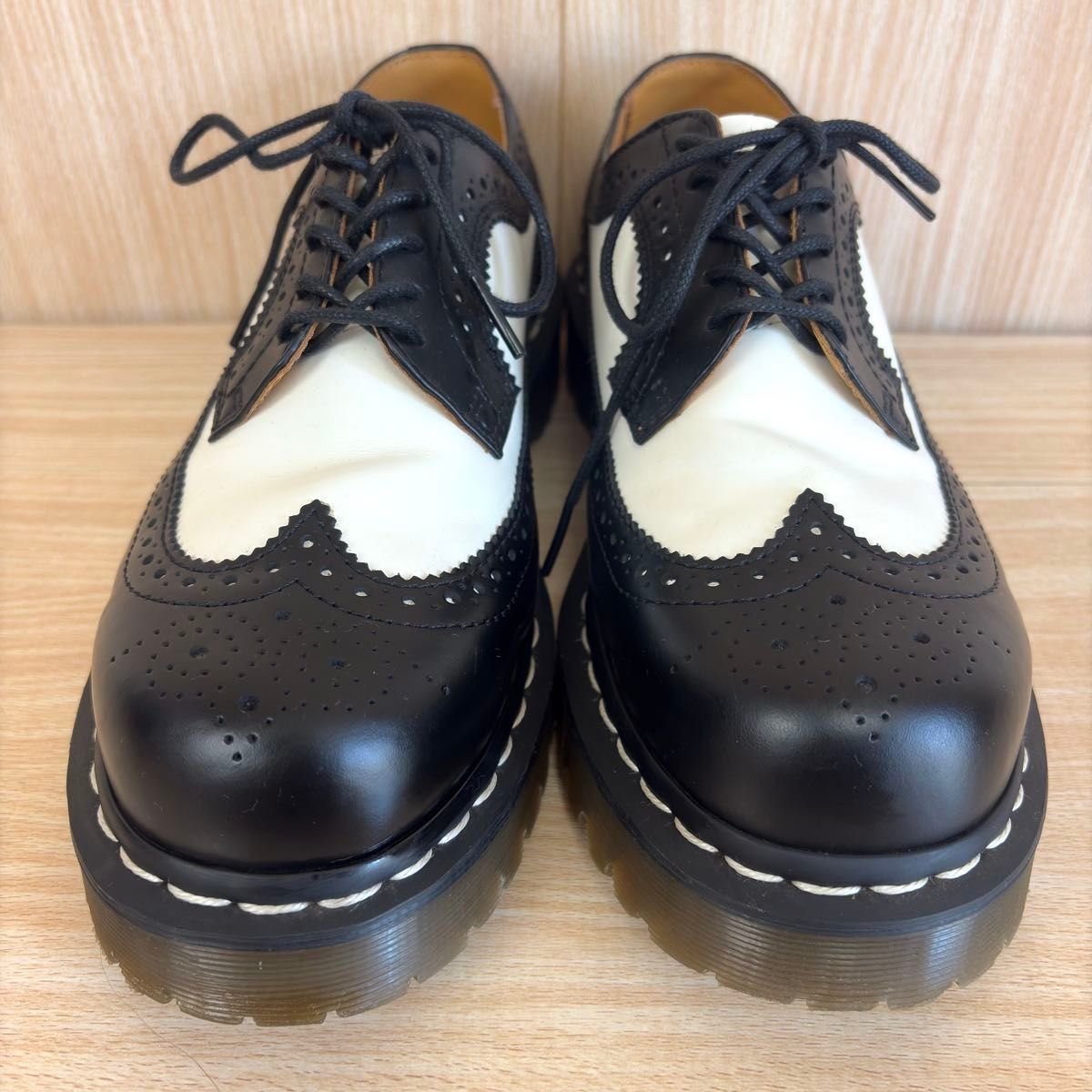 美品 大人気】Dr Martens ドクターマーチン ウィングチップ 5 美品 大人気】Dr Martens ドクターマーチン ウィングチップ 5