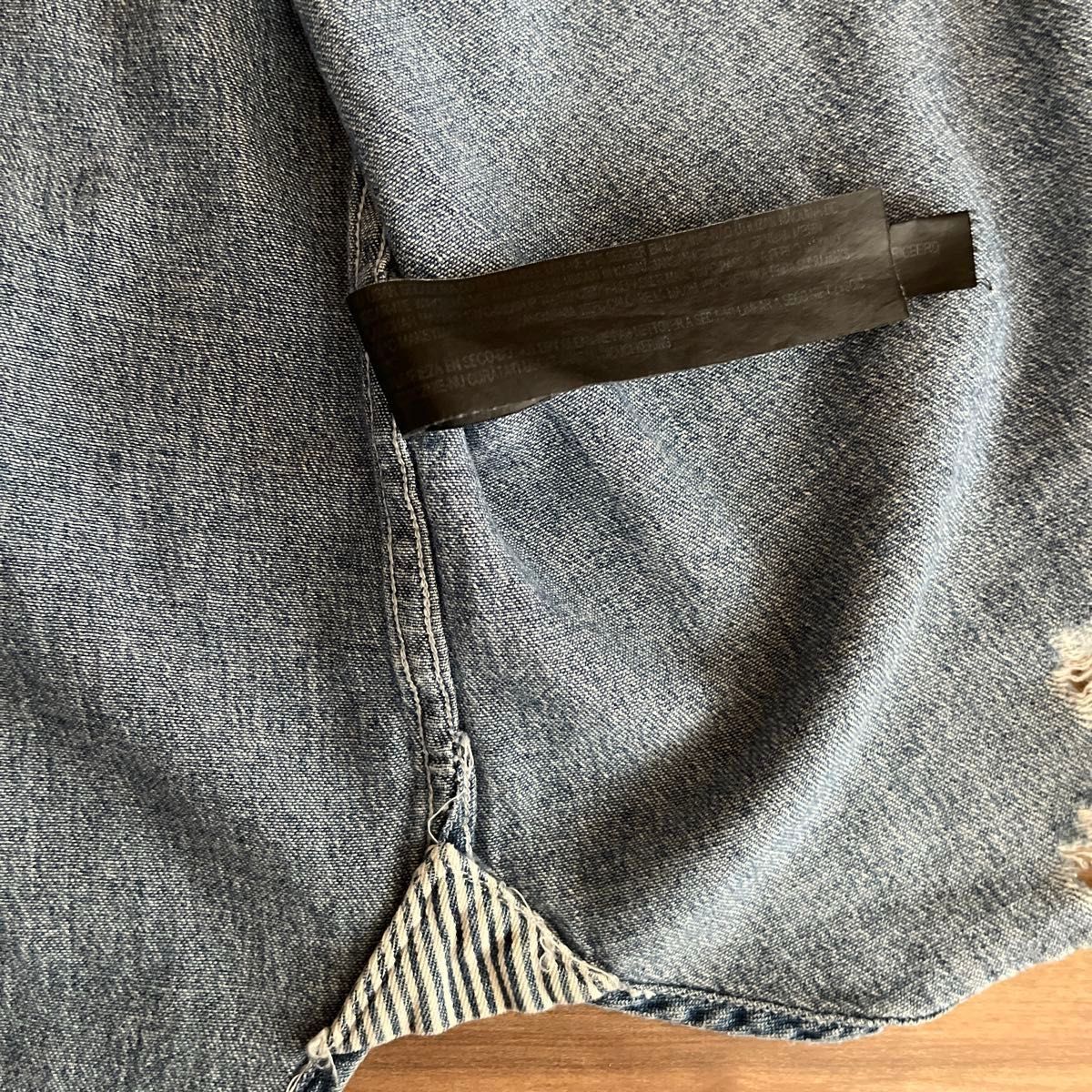 ZARA 1975 デニムシャツ ダメージ加工 インディゴブルー M ZARA 1975 デニムシャツ ダメージ加工 インディゴブルー M