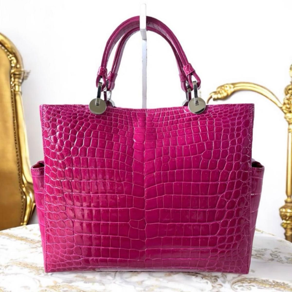 美品 シャイニングクロコダイル 両面センター取り ハンドバッグ 美品 シャイニングクロコダイル 両面センター取り ハンドバッグ