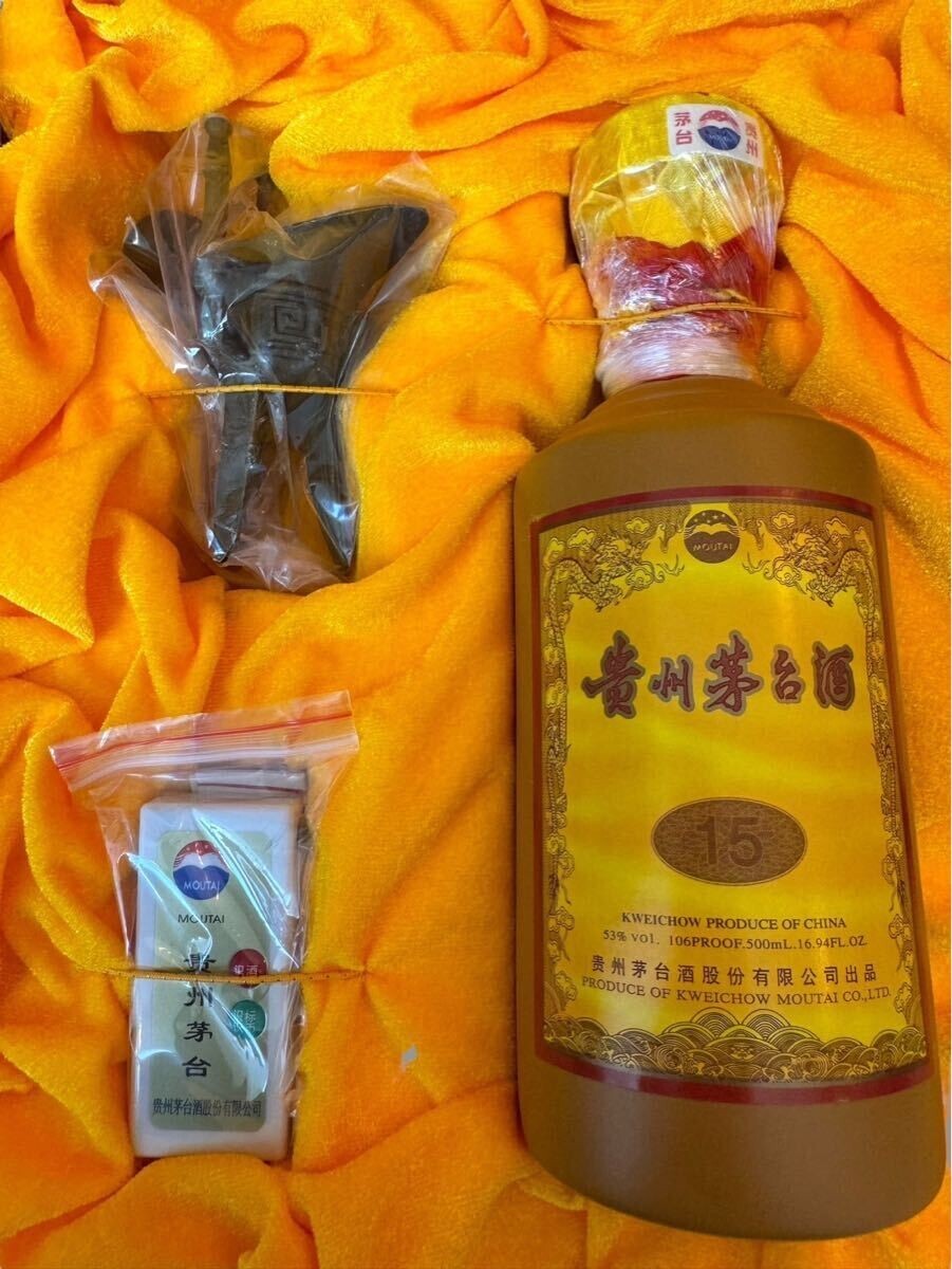 KN8000 未開栓 貴州茅台酒 マオタイ酒 15年 500ml 53% 付属品 KN8000 未開栓 貴州茅台酒 マオタイ酒 15年 500ml 53% 付属品