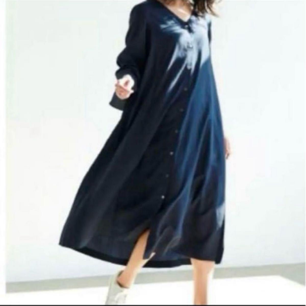 23区 ロングワンピース バックプリーツ VERYコラボ シルク 23区 ロングワンピース バックプリーツ VERYコラボ シルク