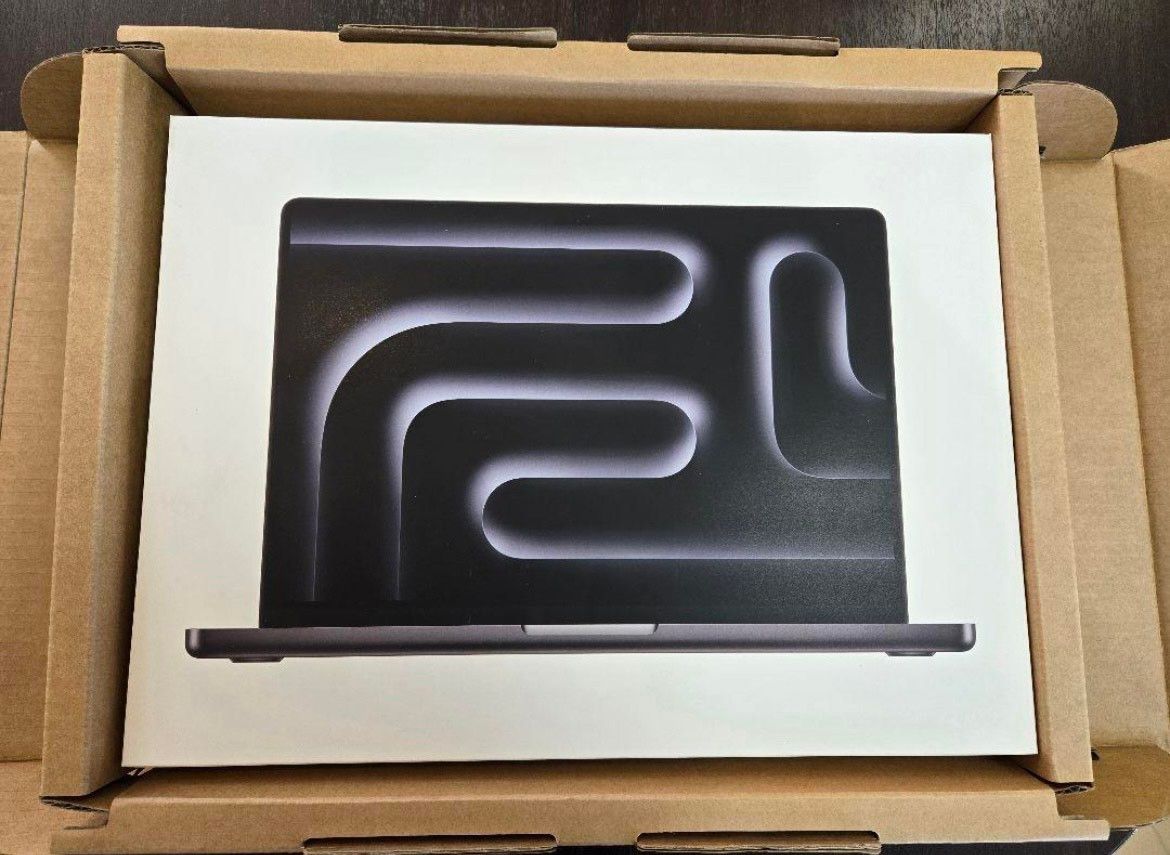MacBook+Pro+14インチ+M4(2024)の新品・未使用品・中古品 MacBook+Pro+14インチ+M4(2024)の新品・未使用品・中古品
