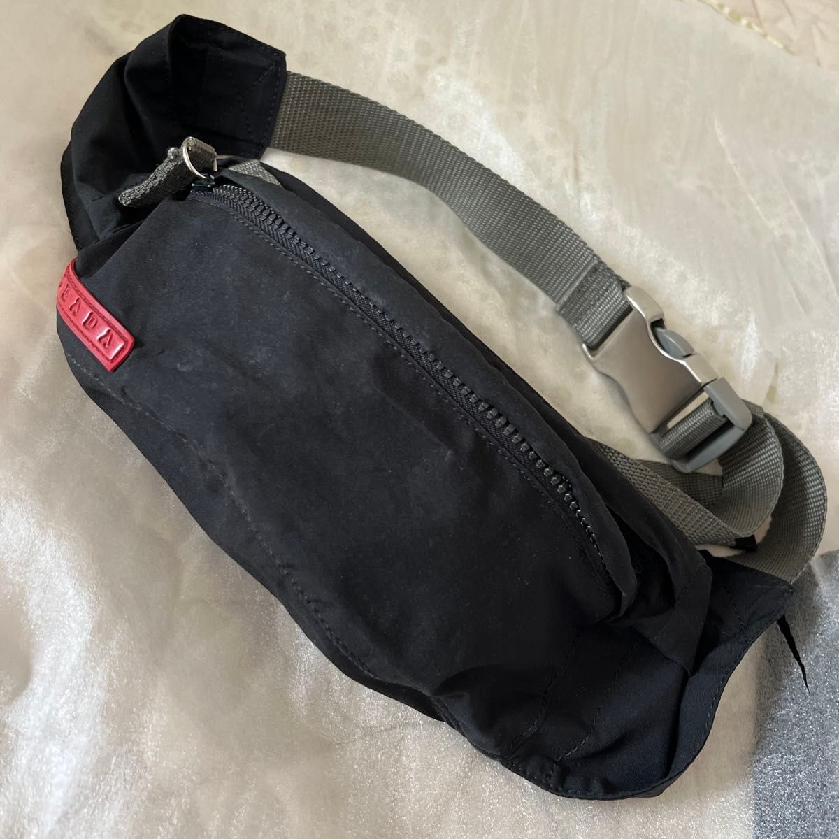 PRADA ボディバッグ ナイロン ブラック|Yahoo!フリマ(旧PayPay PRADA ボディバッグ ナイロン ブラック|Yahoo!フリマ(旧PayPay