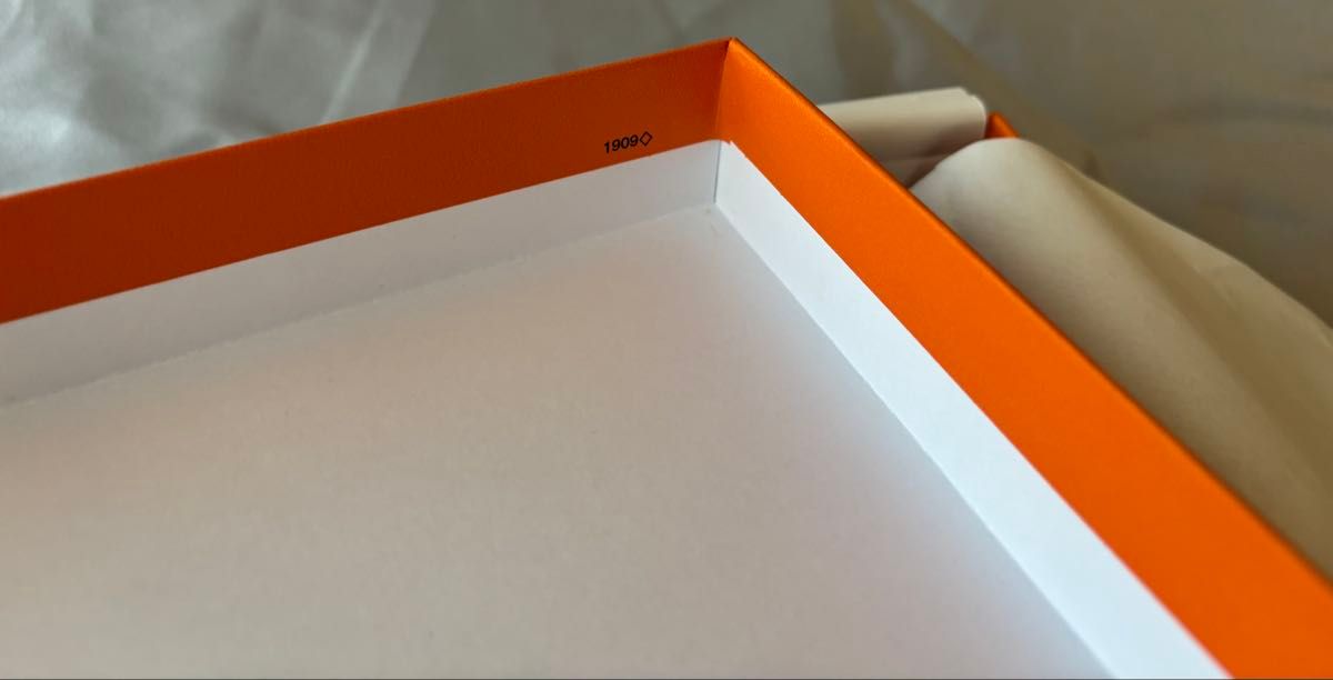 エルメス HERMES 2025 コンスタンスミニ コンミニ 空箱 ボックス エルメス HERMES 2025 コンスタンスミニ コンミニ 空箱 ボックス