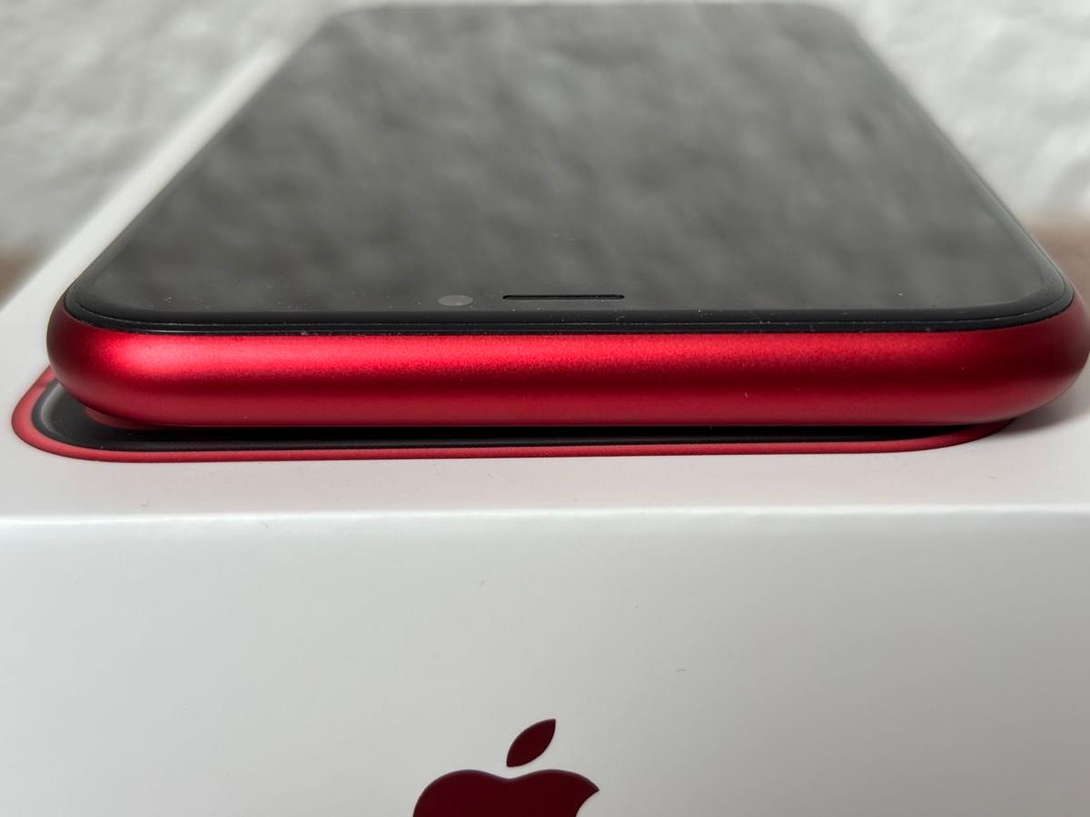 極美品】iPhone XR 本体 レッド 128GB docomo 付属品全付 中古品 極美品】iPhone XR 本体 レッド 128GB docomo 付属品全付 中古品