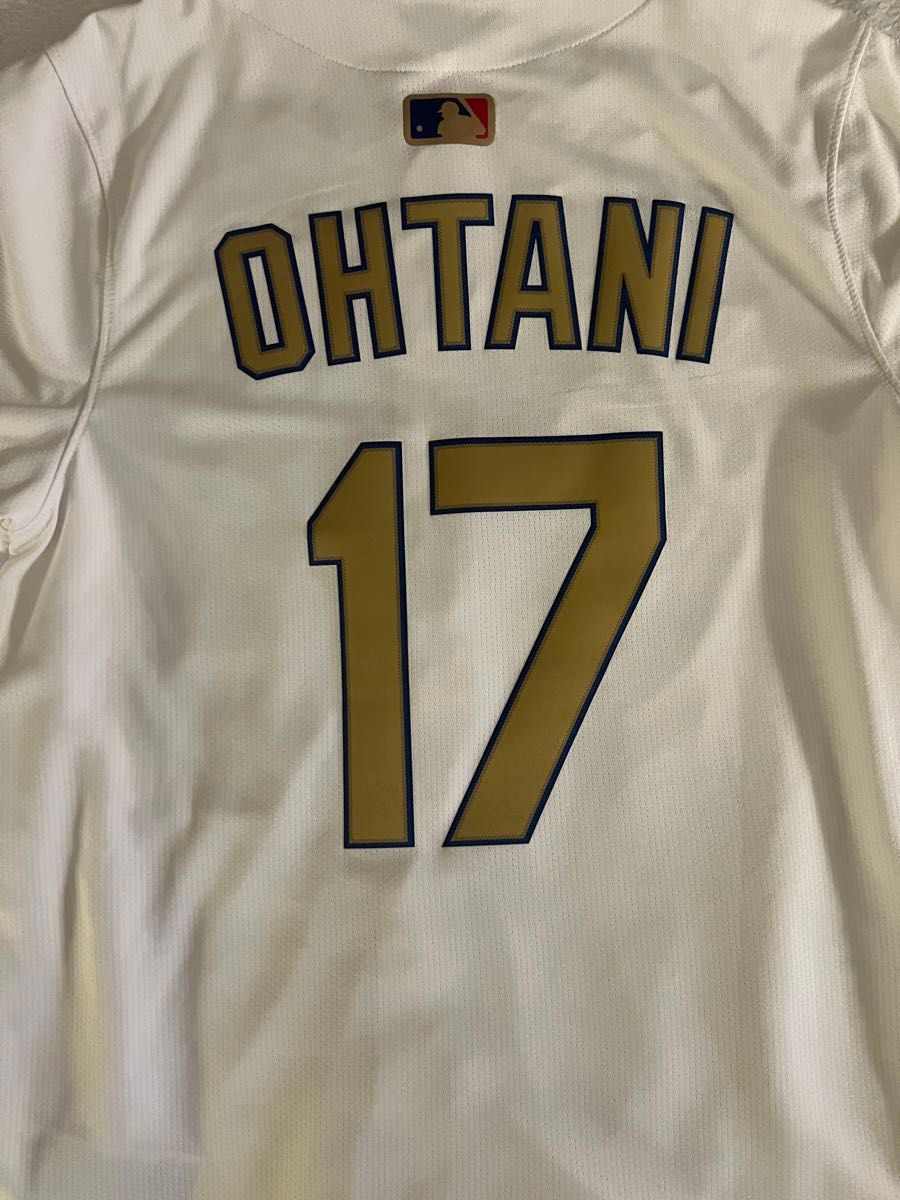 正規品】大谷翔平選手 ドジャースユニフォーム ゴールド 正規品】大谷翔平選手 ドジャースユニフォーム ゴールド