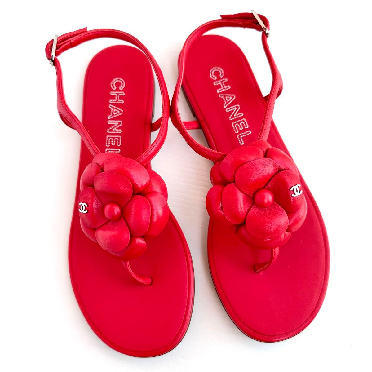 CHANEL シャネル カメリア ストラップ サンダル トングサンダル CHANEL シャネル カメリア ストラップ サンダル トングサンダル