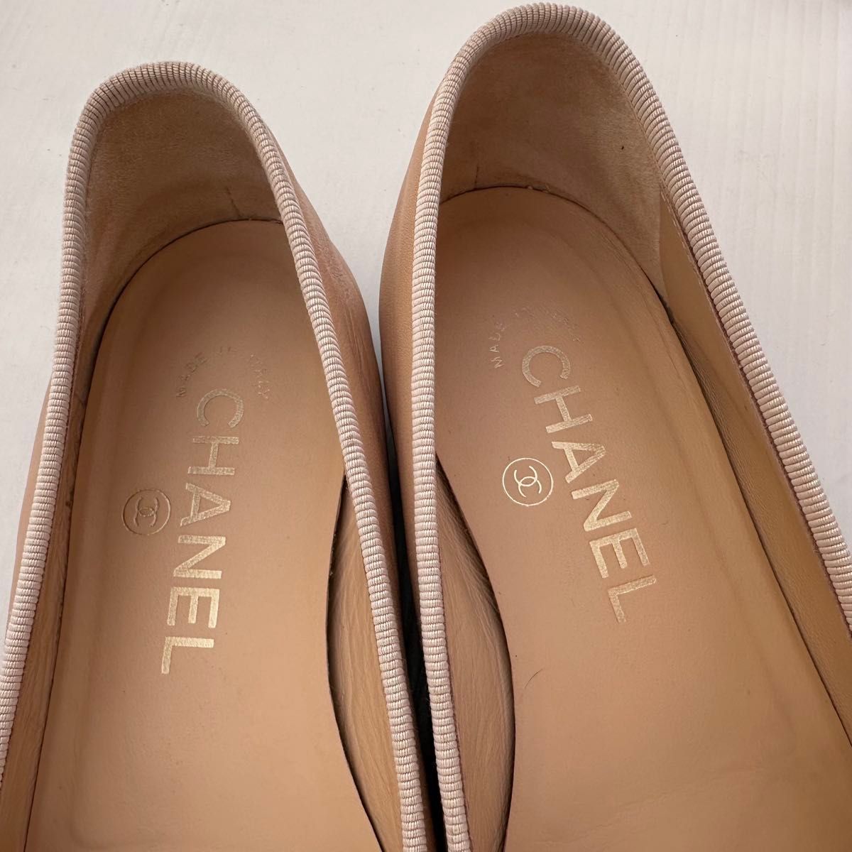 CHANEL シャネル 定番 ココマーク バイカラー リボン バレリーナ CHANEL シャネル 定番 ココマーク バイカラー リボン バレリーナ
