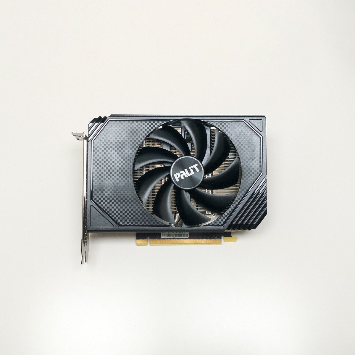 即時発送】【美品】Palit GeForce RTX 3050 STORMX 8GB シングル 即時発送】【美品】Palit GeForce RTX 3050 STORMX 8GB シングル