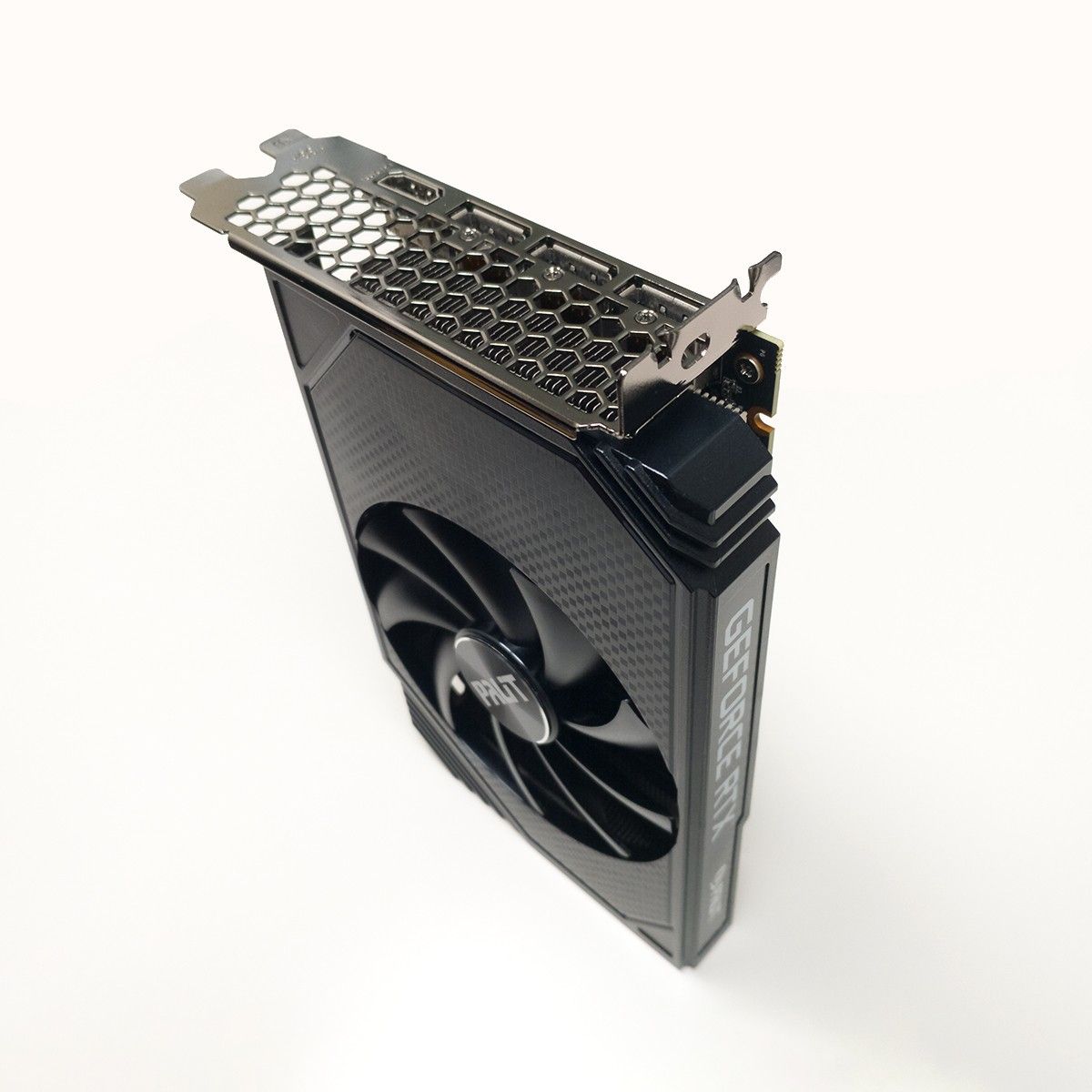 即時発送】【美品】Palit GeForce RTX 3050 STORMX 8GB シングル 即時発送】【美品】Palit GeForce RTX 3050 STORMX 8GB シングル