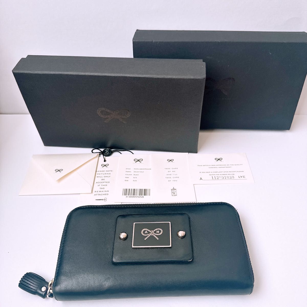 アニヤハインドマーチ 長財布 黒 ANYA HINDMARCH|Yahoo!フリマ アニヤハインドマーチ 長財布 黒 ANYA HINDMARCH|Yahoo!フリマ