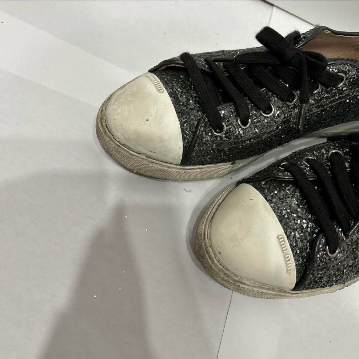 MIU MIU】黒ラメ スニーカー 37 5|Yahoo!フリマ(旧PayPayフリマ) MIU MIU】黒ラメ スニーカー 37 5|Yahoo!フリマ(旧PayPayフリマ)
