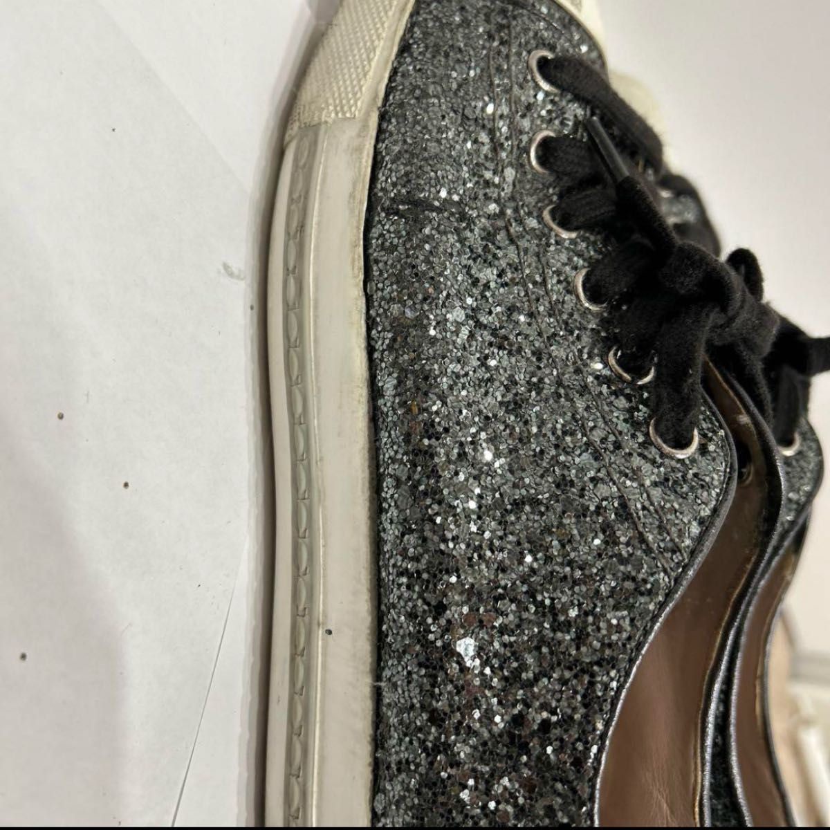 MIU MIU】黒ラメ スニーカー 37 5|Yahoo!フリマ(旧PayPayフリマ) MIU MIU】黒ラメ スニーカー 37 5|Yahoo!フリマ(旧PayPayフリマ)