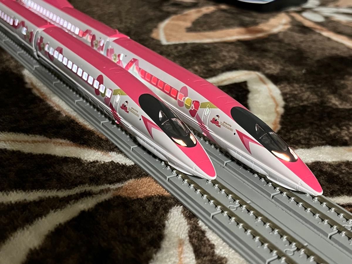 TOMIX JR500系7000番台(ハローキティ新幹線)8両セット 全車室内 TOMIX JR500系7000番台(ハローキティ新幹線)8両セット 全車室内