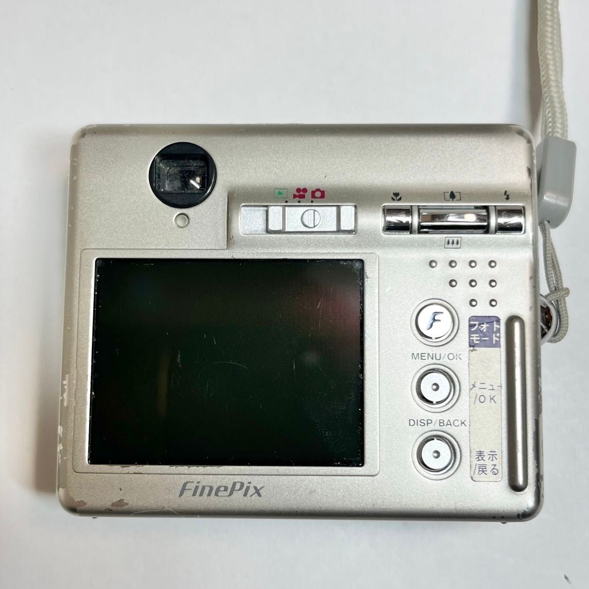 FUJIFILM フジフィルム FinePix F450 シルバー デジカメ FUJIFILM フジフィルム FinePix F450 シルバー デジカメ