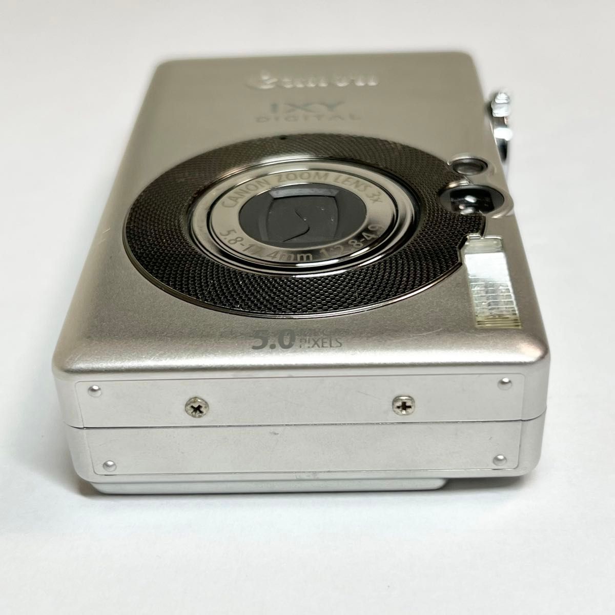 Canon キャノン IXY DIGITAL 55 シルバー デジカメ コンパクト Canon キャノン IXY DIGITAL 55 シルバー デジカメ コンパクト