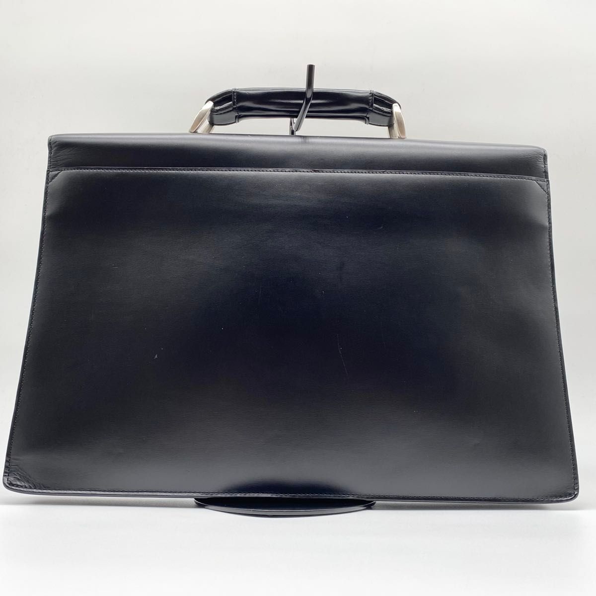 極美品】ダンヒル ビジネスバッグ ダレスバッグ シルバー金具 極美品】ダンヒル ビジネスバッグ ダレスバッグ シルバー金具