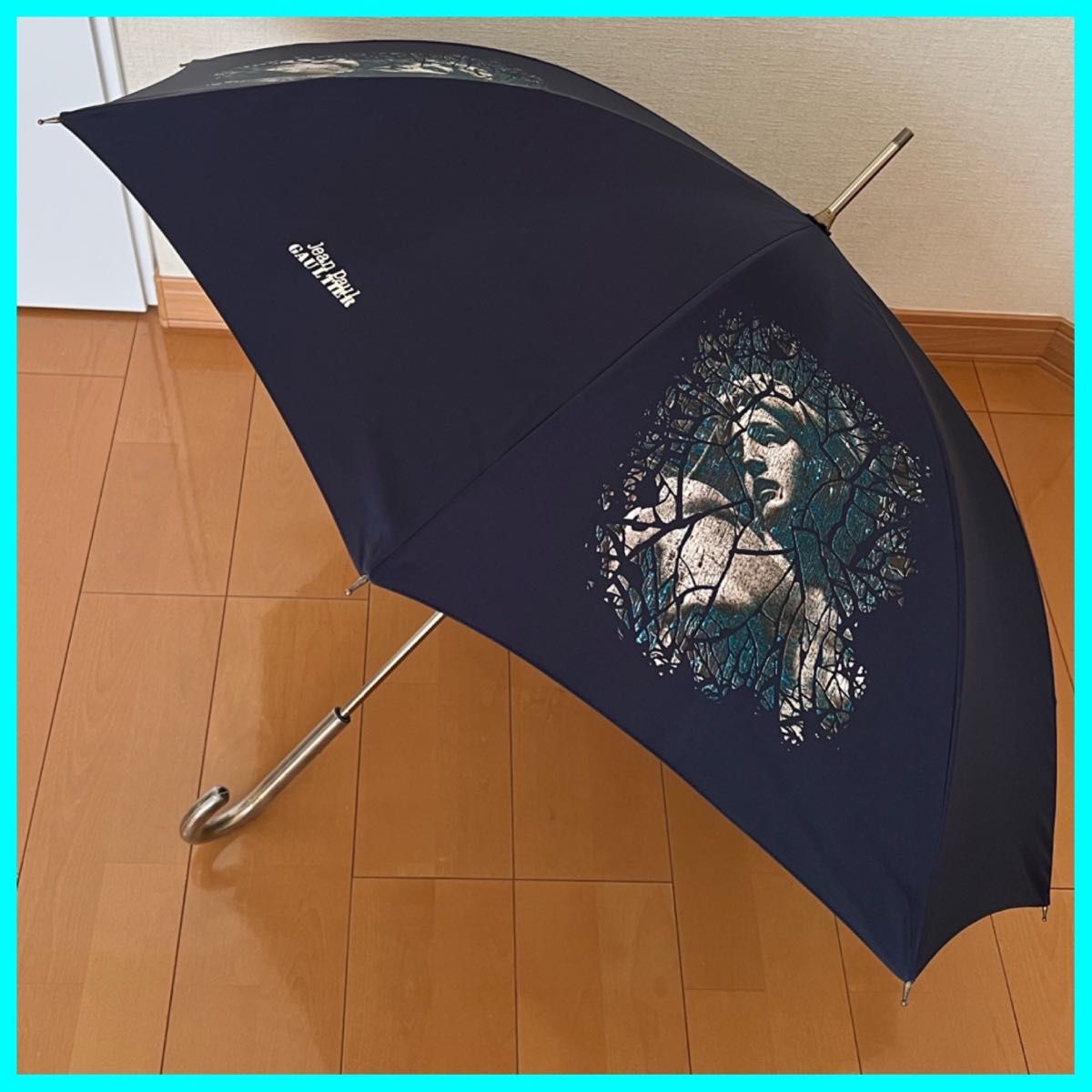 新品 レア品】Jean Paul GAULTIERネイビー長傘(タグ付き 新品 レア品】Jean Paul GAULTIERネイビー長傘(タグ付き