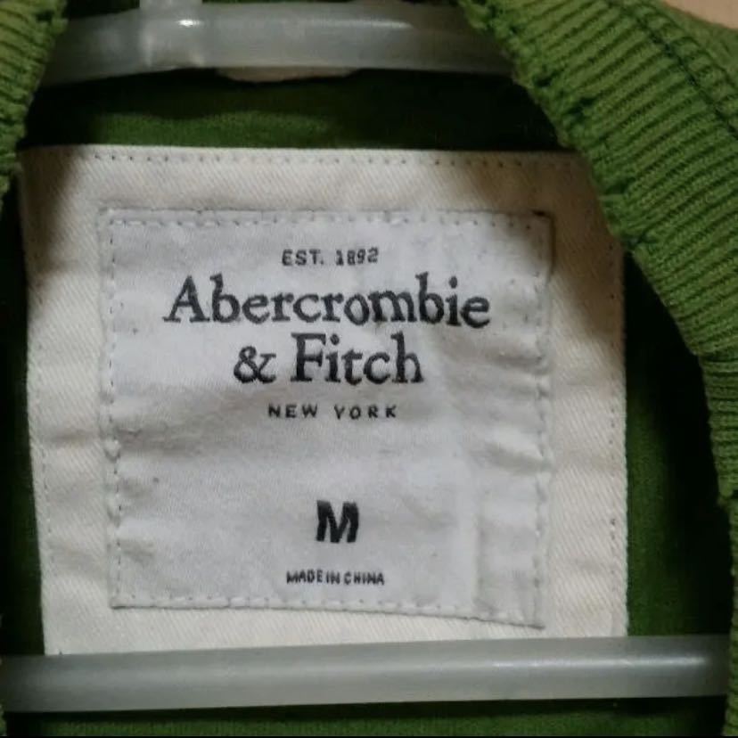 ★即決！アバクロンビー&フィッチ　Tシャツ　緑　abercrombie&fitch 半袖Tシャツ