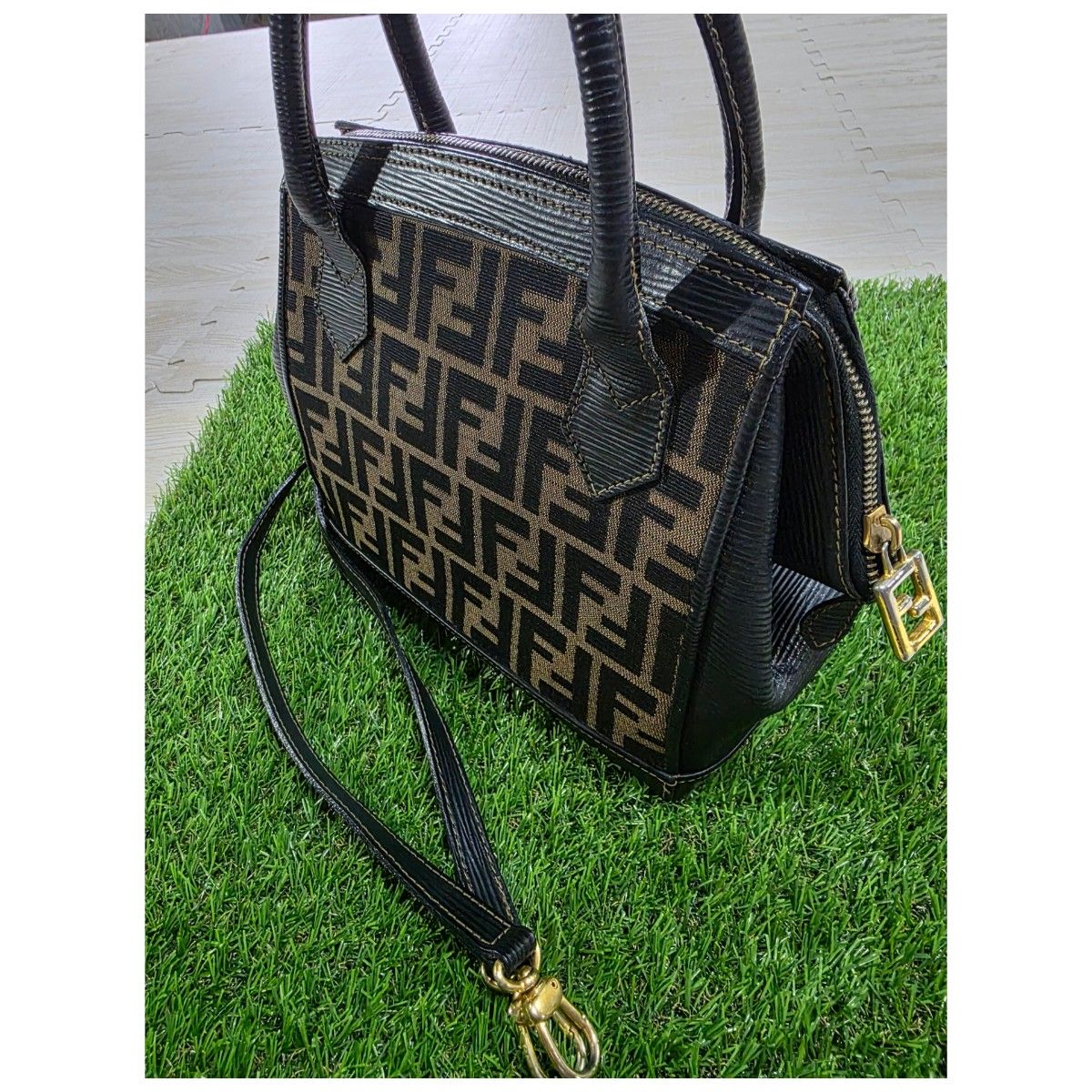 極美品》FENDI /2wayバッグ/ハンドバッグ/ズッカ柄/【14159 極美品》FENDI /2wayバッグ/ハンドバッグ/ズッカ柄/【14159
