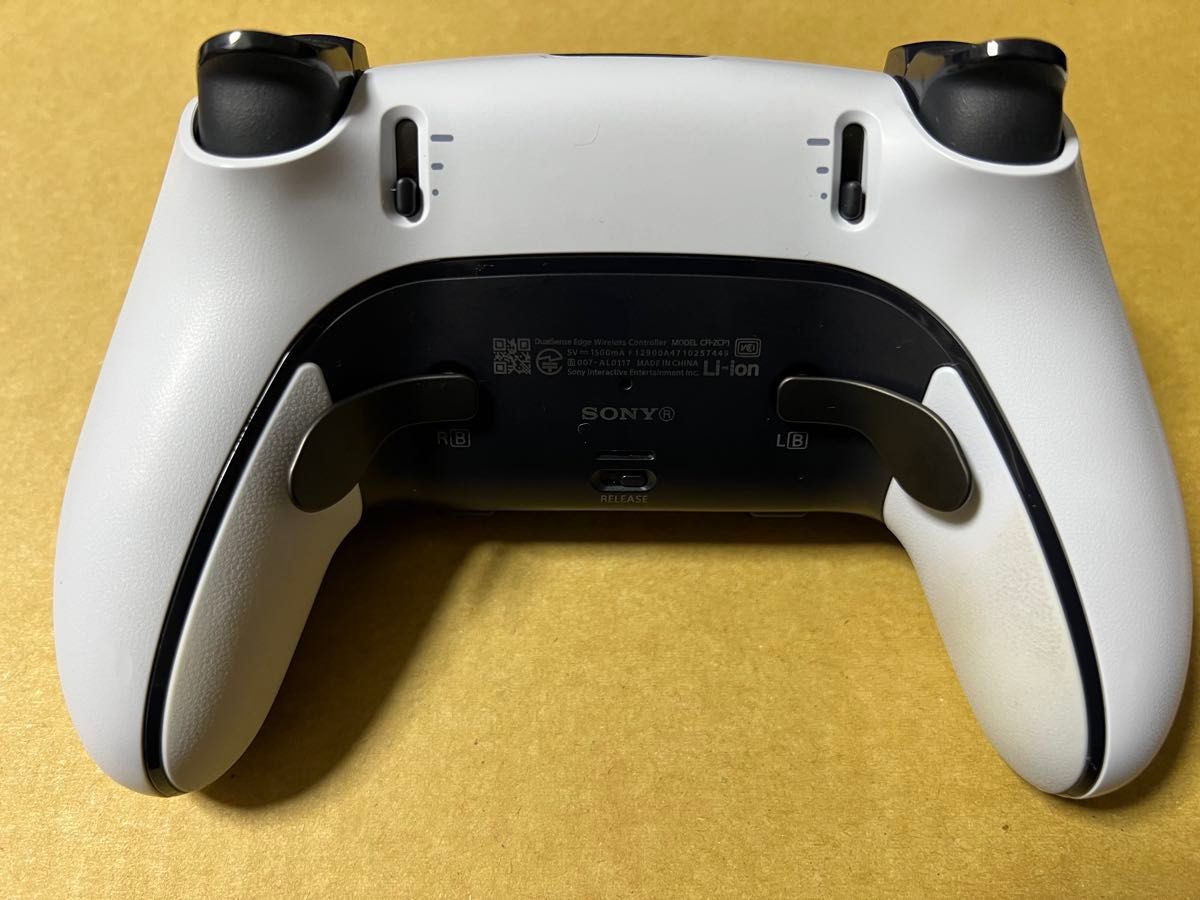 DualSense Edge ワイヤレスコントローラー (デュアルセンス DualSense Edge ワイヤレスコントローラー (デュアルセンス