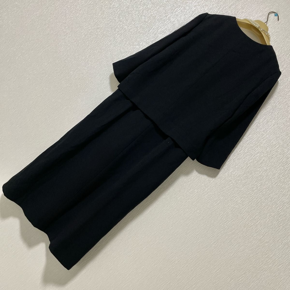 ニナリッチ イギン 日本製 高級礼服 喪服 ジャケット一体型 ニナリッチ イギン 日本製 高級礼服 喪服 ジャケット一体型
