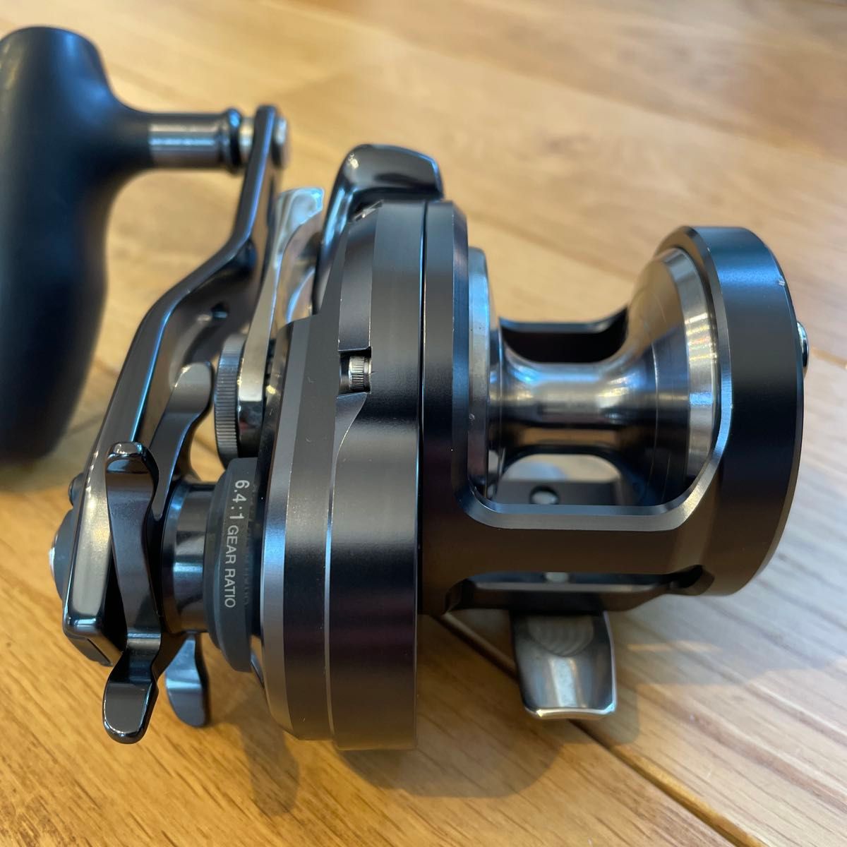シマノ 19オシアジガーFカスタム 1500HG SHIMANO 右ハンドル シマノ 19オシアジガーFカスタム 1500HG SHIMANO 右ハンドル