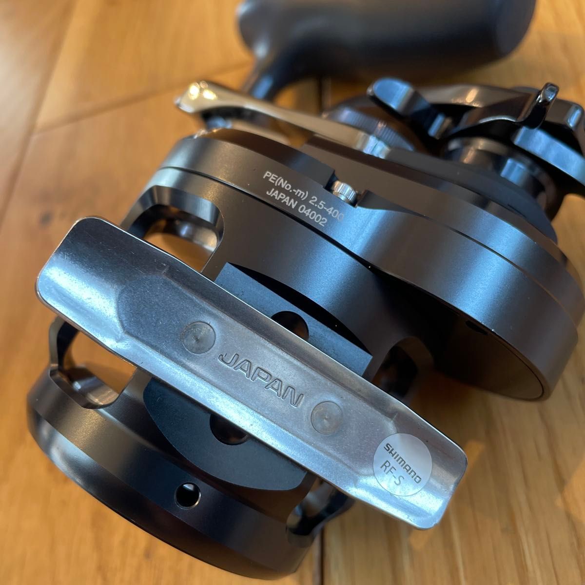シマノ 19オシアジガーFカスタム 1500HG SHIMANO 右ハンドル シマノ 19オシアジガーFカスタム 1500HG SHIMANO 右ハンドル