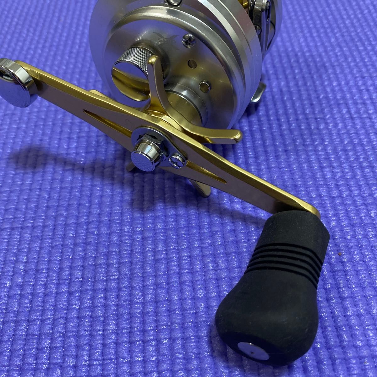 SHIMANO シマノ リール 12 カルカッタ 400F|Yahoo!フリマ(旧 SHIMANO シマノ リール 12 カルカッタ 400F|Yahoo!フリマ(旧