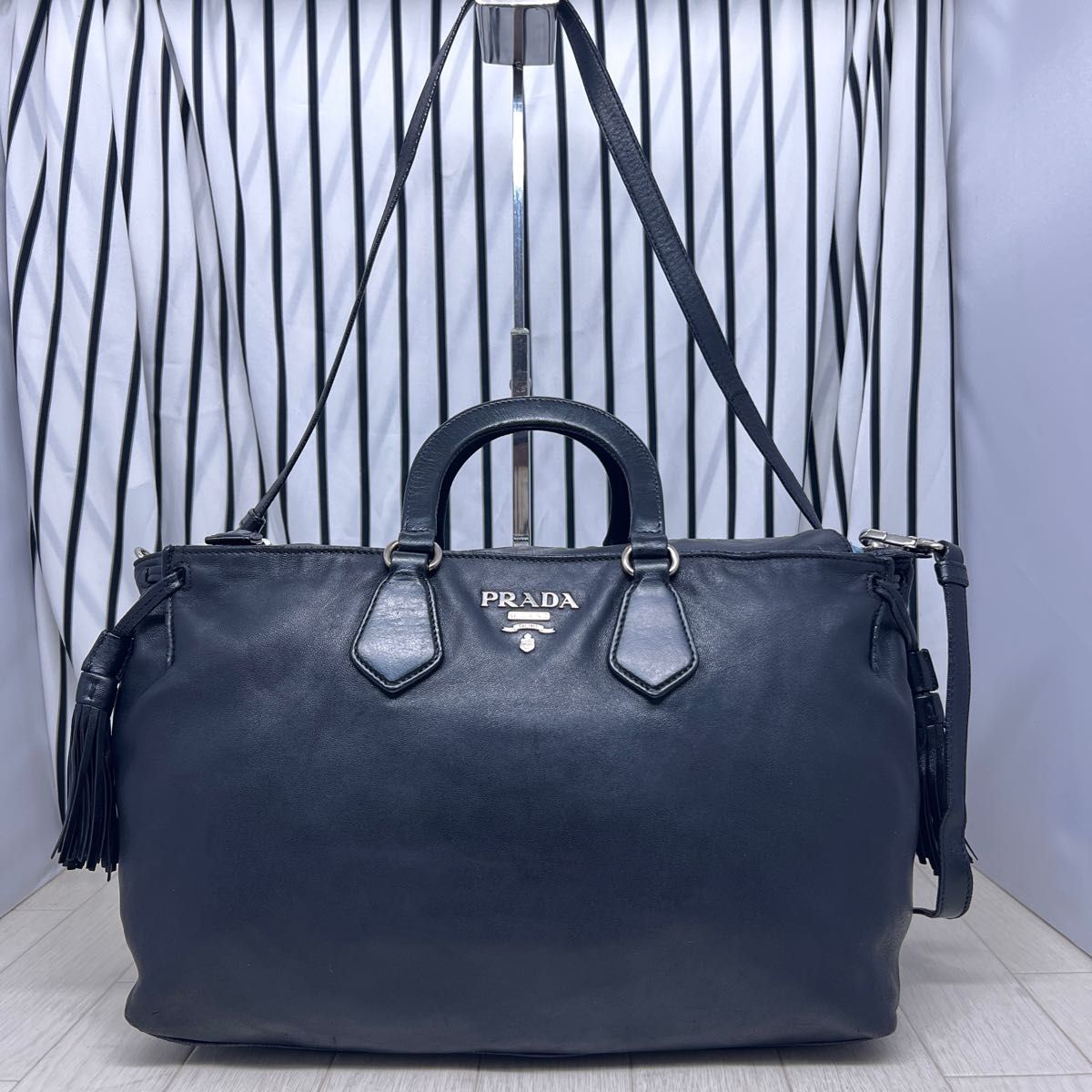 格安】PRADA×プラダ A4収納可能オールレザー2Way斜めがけ 格安】PRADA×プラダ A4収納可能オールレザー2Way斜めがけ
