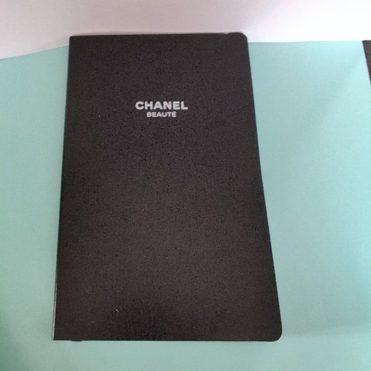 新品 箱付 未使用品 CHANEL シャネル ノベルティ ノート ラ 新品 箱付 未使用品 CHANEL シャネル ノベルティ ノート ラ