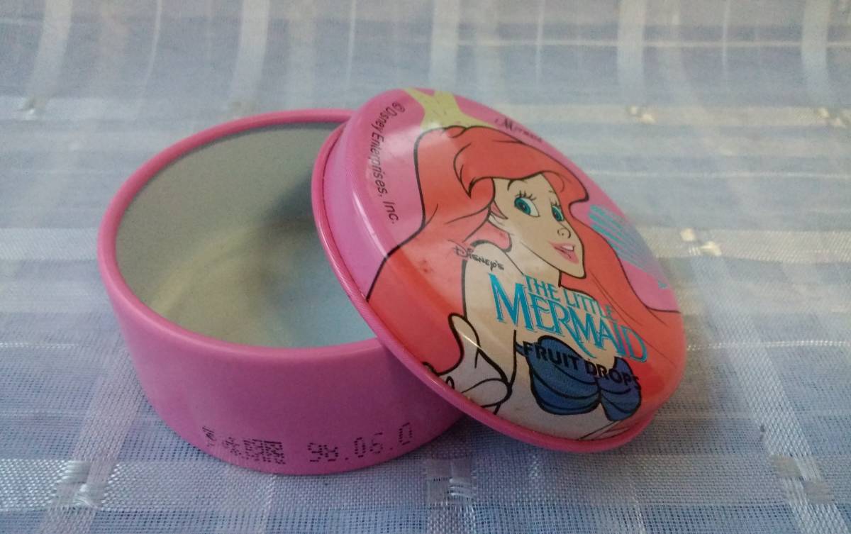 [ бесплатная доставка ] Disney Little Mermaid фрукты Drop Mini пустой жестяная банка Ariel franc da- акционерное общество русалка 