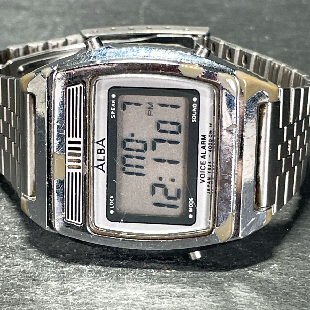 SEIKO セイコー ALBA アルバ VOICE ALARM Y824-4000 腕時計 SEIKO セイコー ALBA アルバ VOICE ALARM Y824-4000 腕時計