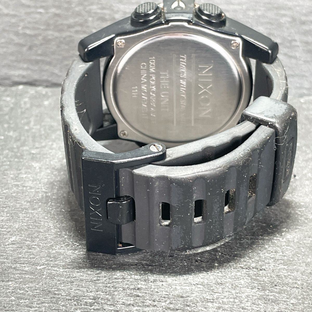 美品 NIXON ニクソン THE UNIT ユニット 腕時計 デジタル 美品 NIXON ニクソン THE UNIT ユニット 腕時計 デジタル