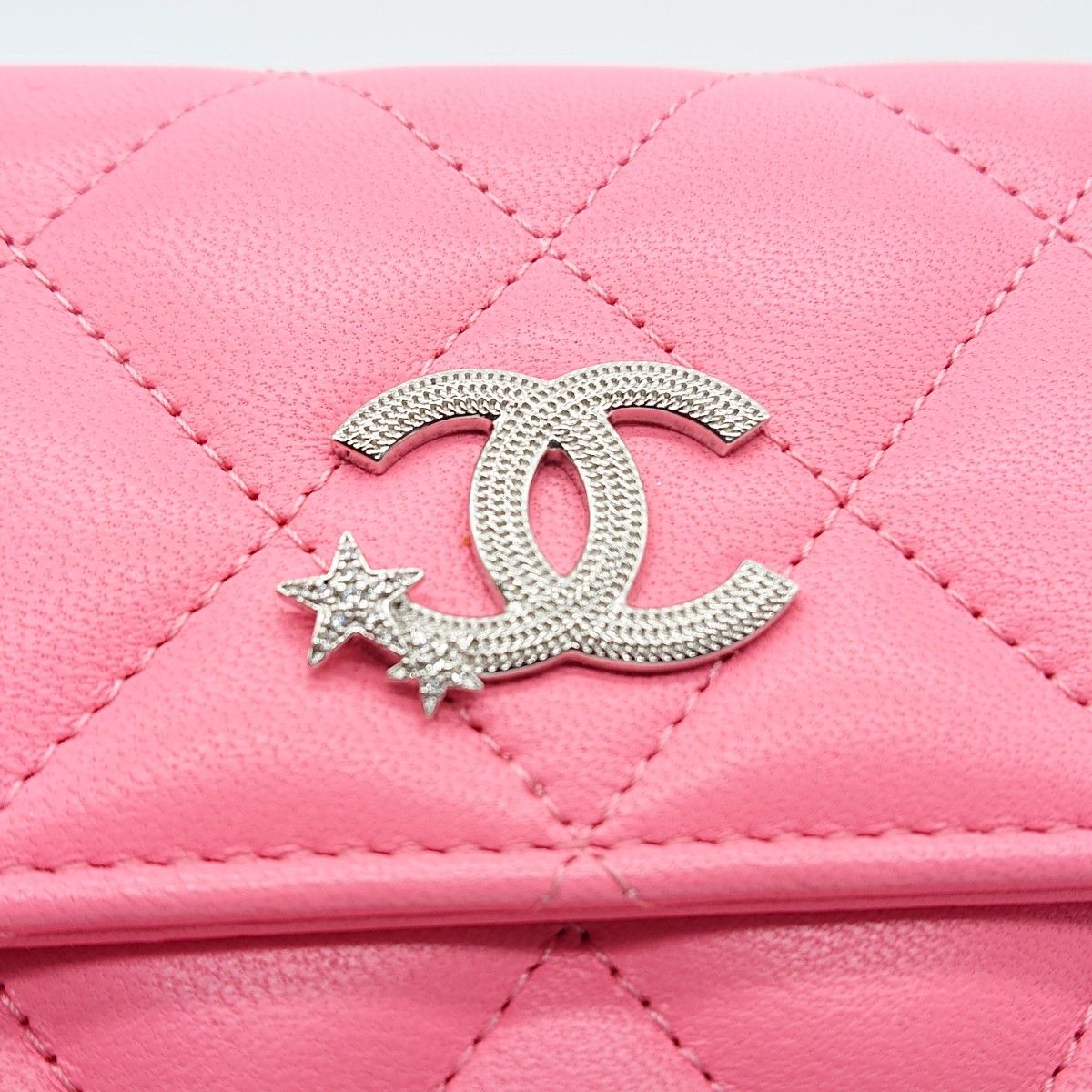 24年新作】CHANEL シャネル 長財布 マトラッセ ピンク 24年新作】CHANEL シャネル 長財布 マトラッセ ピンク
