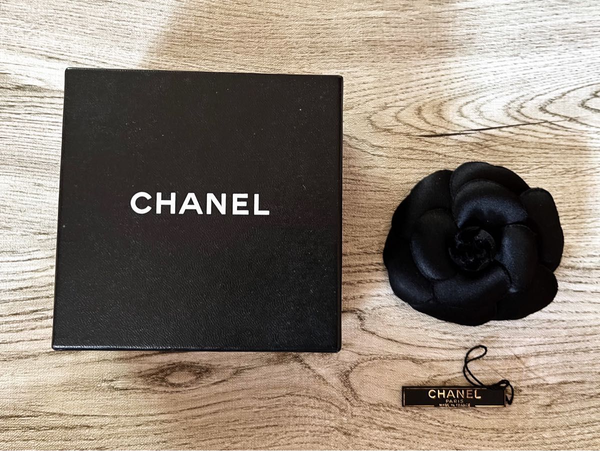 CHANEL シャネル カメリア コサージュ ブローチ 黒 ブラック CHANEL シャネル カメリア コサージュ ブローチ 黒 ブラック