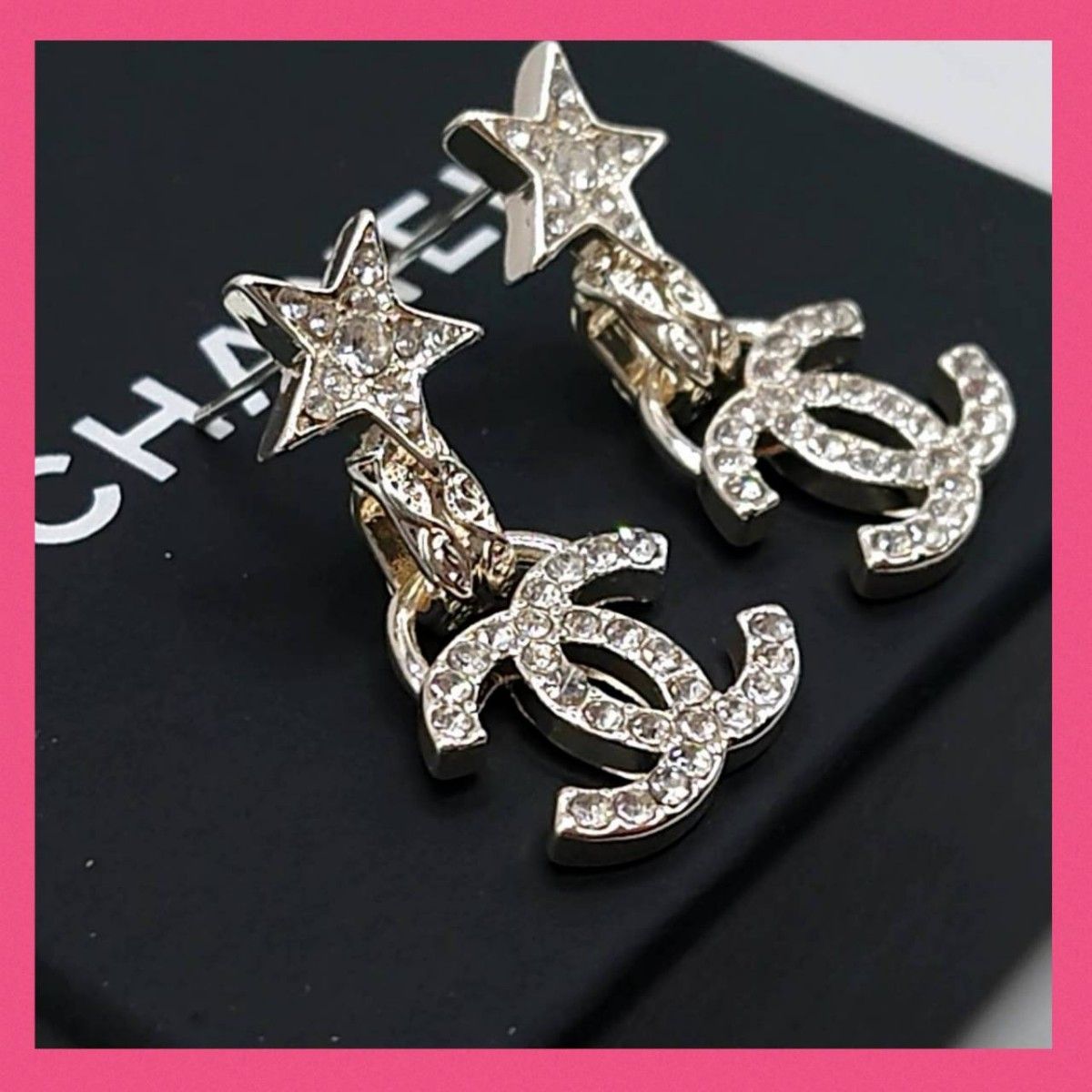 1点限り】CHANEL 星型ココマークピアス シルバー ラインストーン 1点限り】CHANEL 星型ココマークピアス シルバー ラインストーン