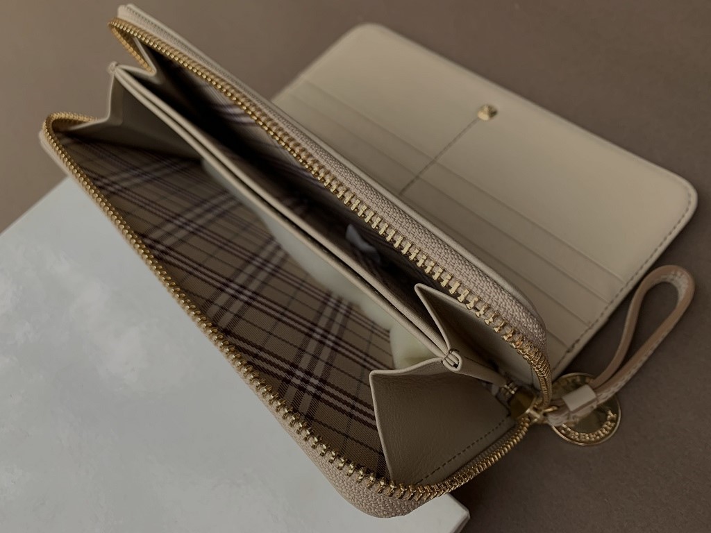 希少☆新品未使用☆BURBERRY BLUE LABEL☆バーバリー☆ブルーレーベル