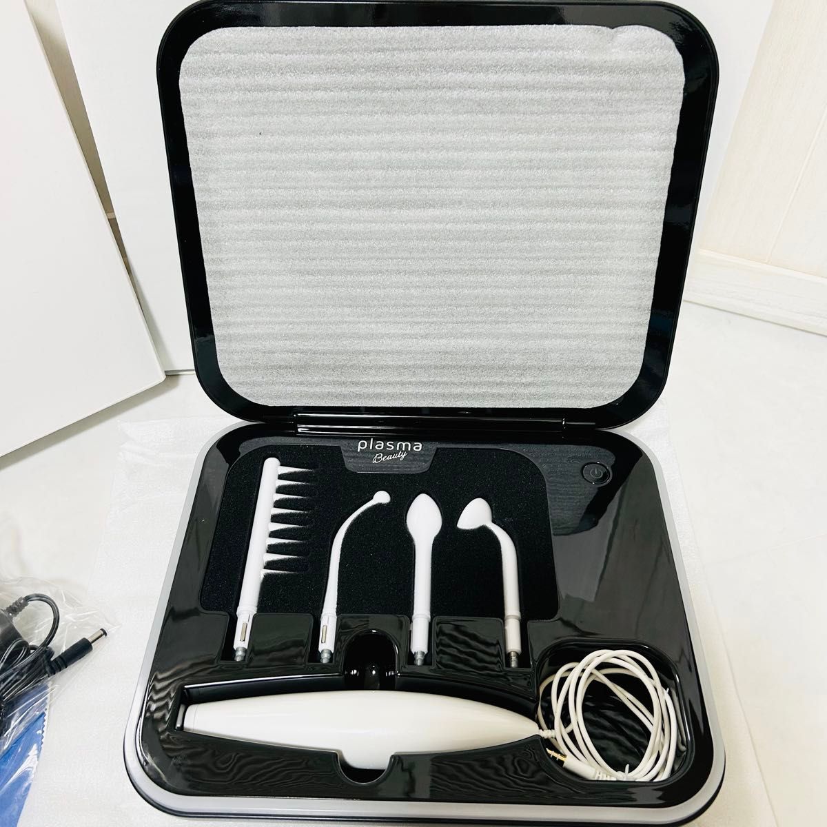 新品同様品 エステツイン plasma Beauty 美顔器|Yahoo!フリマ 新品同様品 エステツイン plasma Beauty 美顔器|Yahoo!フリマ