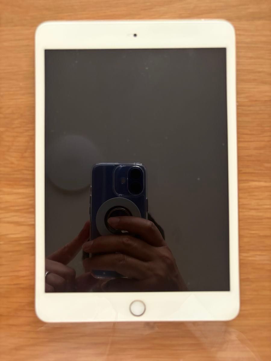 動作良好 iPad mini 3 WiFi 128GB ゴールド|Yahoo!フリマ(旧 動作良好 iPad mini 3 WiFi 128GB ゴールド|Yahoo!フリマ(旧