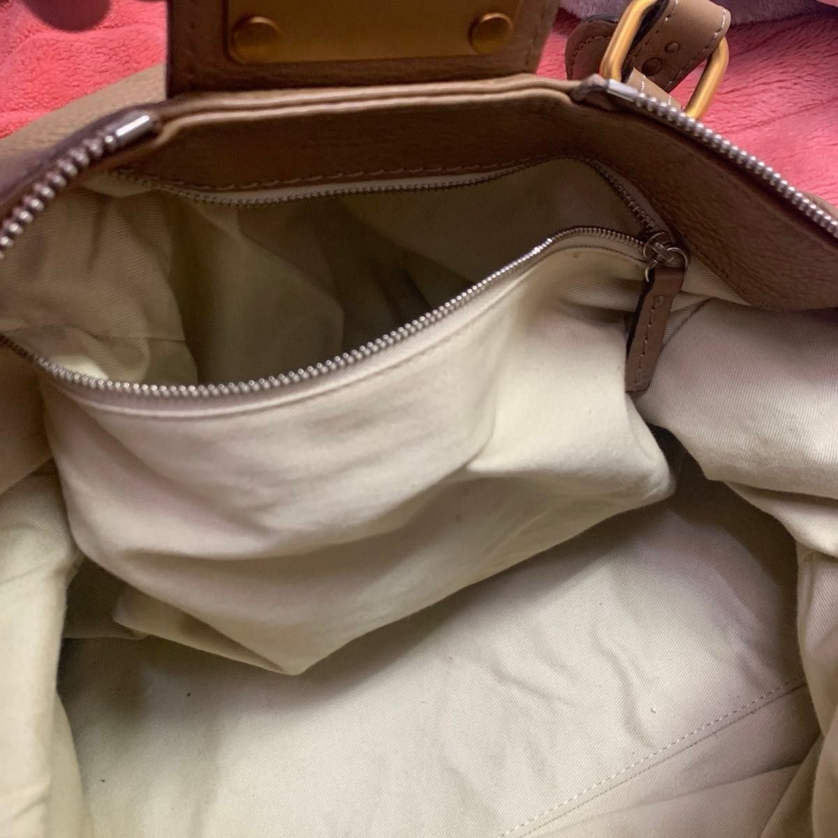 クロエ 特大パディントン 南京錠 Chloe ハンドバッグ レザー クロエ 特大パディントン 南京錠 Chloe ハンドバッグ レザー
