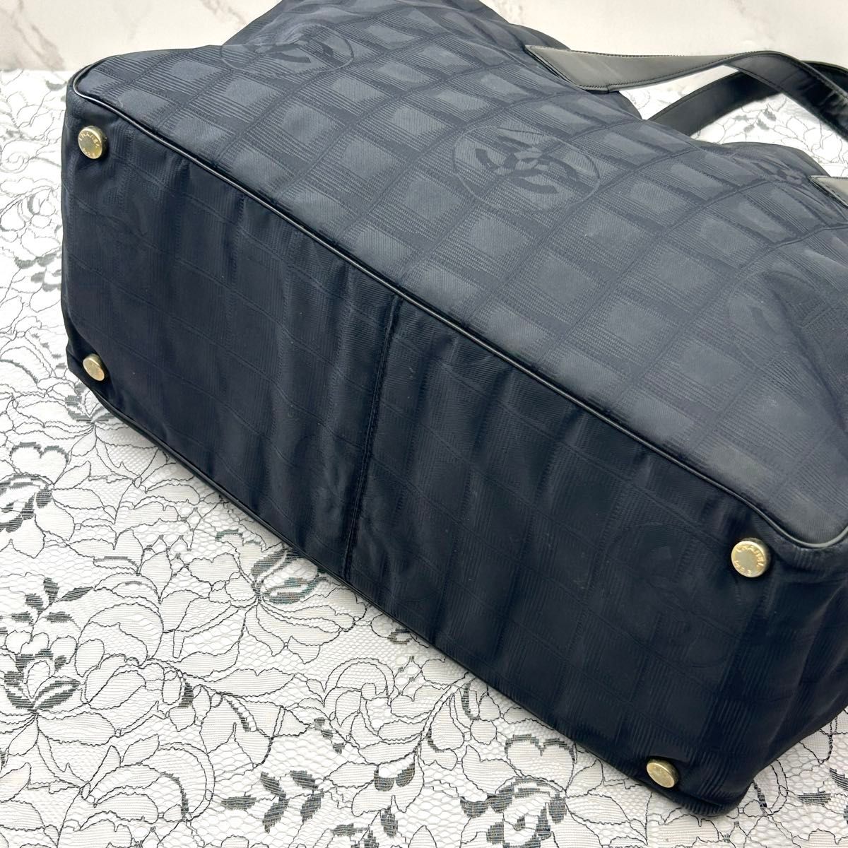 美品 CHANEL シャネル ニュートラベルライン トートバッグ MM 美品 CHANEL シャネル ニュートラベルライン トートバッグ MM
